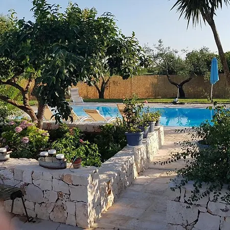 Tuttialtrullo וילה